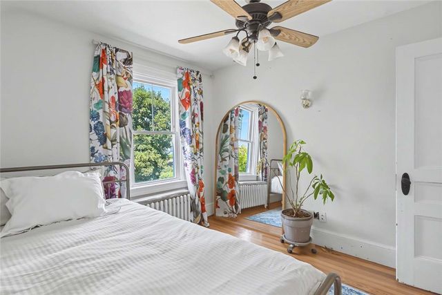 24 Russell Avenue, Newport, RI 02840