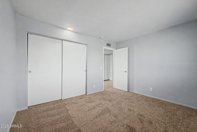 1209 N 47TH Place, Phoenix, AZ 85008