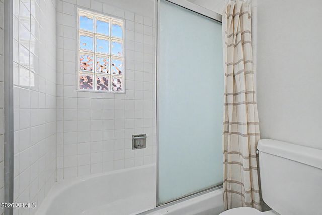 1209 N 47TH Place, Phoenix, AZ 85008