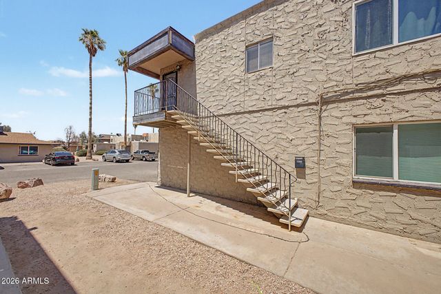 1209 N 47TH Place, Phoenix, AZ 85008