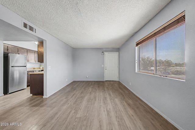 1209 N 47TH Place, Phoenix, AZ 85008