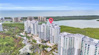 285 Grande WAY 401, Naples, FL 34110