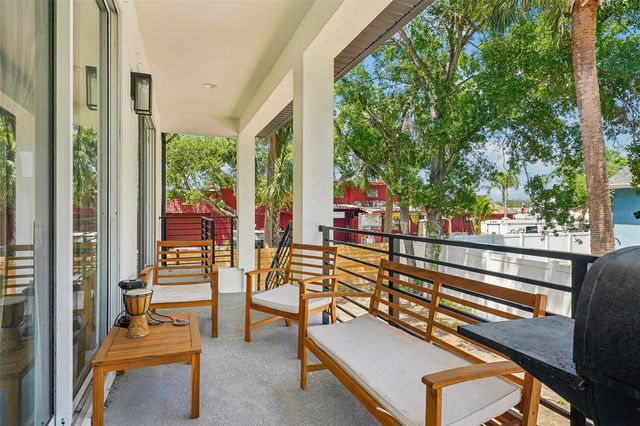 7302 S ELLIOTT STREET, Tampa, FL 33616