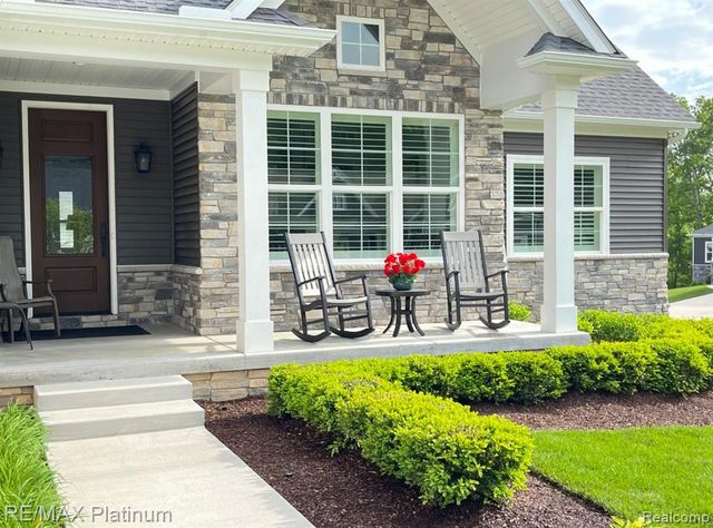 9860 Havendale Drive, Brighton, MI 48114