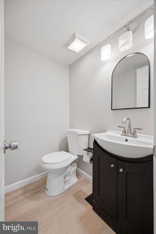 207 N BISHOP AVE, Clifton Heights, PA 19018