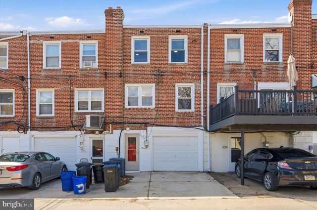 207 N BISHOP AVE, Clifton Heights, PA 19018