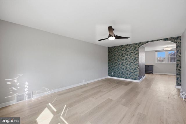 207 N BISHOP AVE, Clifton Heights, PA 19018