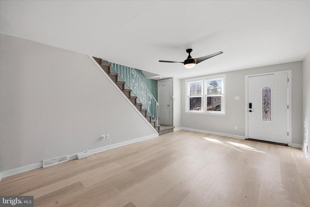 207 N BISHOP AVE, Clifton Heights, PA 19018