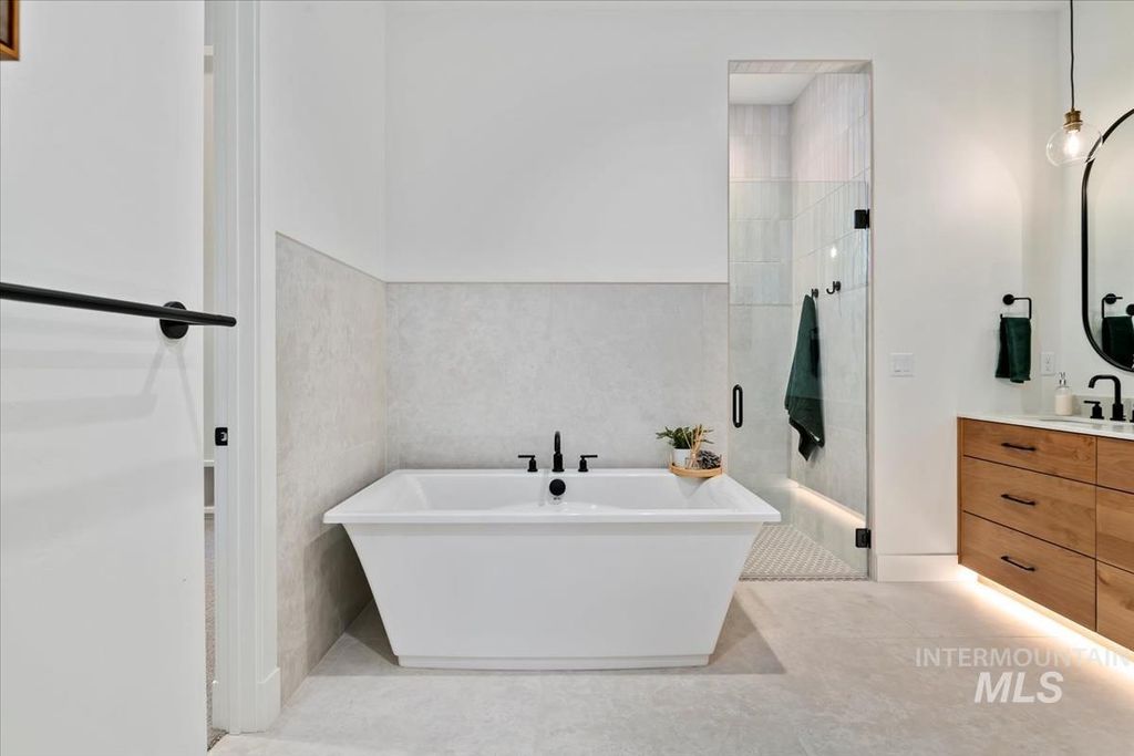 252 N Timber Wolf Pl, Eagle, ID 83616 photo 30