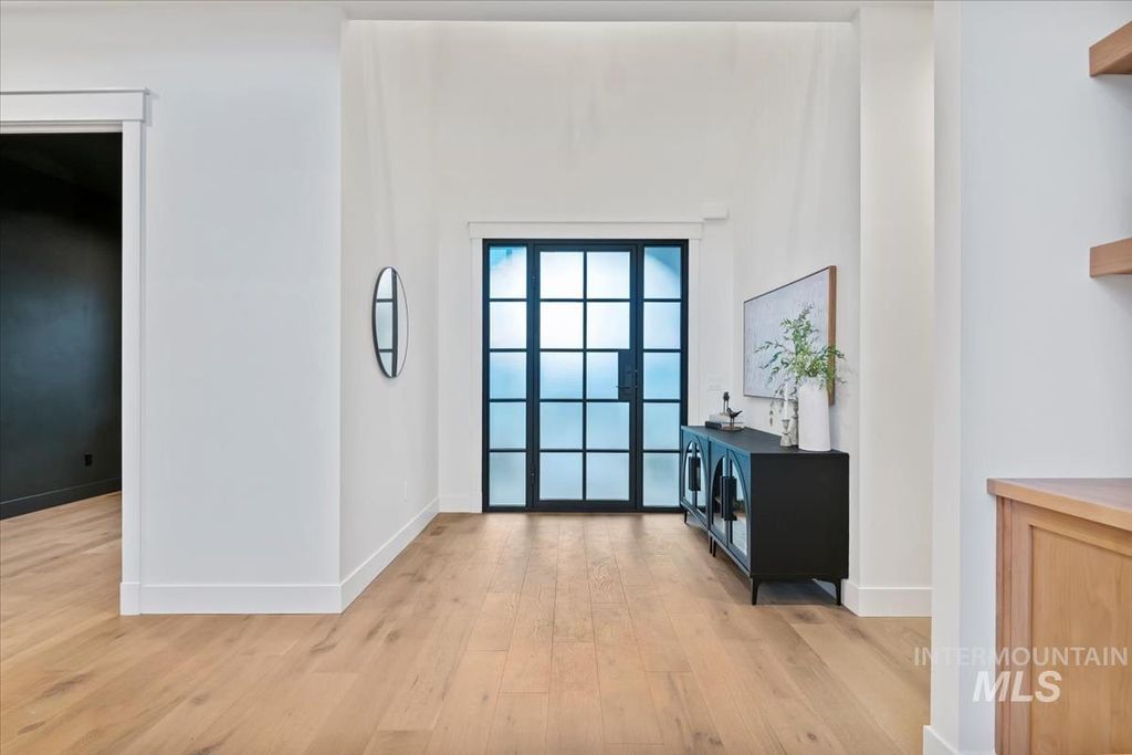 252 N Timber Wolf Pl, Eagle, ID 83616 photo 5