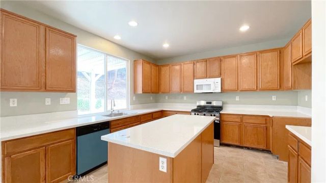 31298 Red Bridge Rd, Murrieta, CA 92563