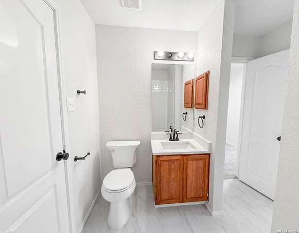 15015 Northern Dancer, San Antonio, TX 78248