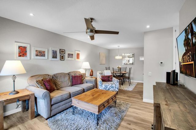 675 N Los Felices Circle W 205, Palm Springs, CA 92262