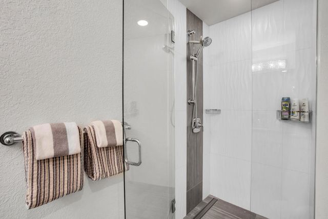 675 N Los Felices Circle W 205, Palm Springs, CA 92262