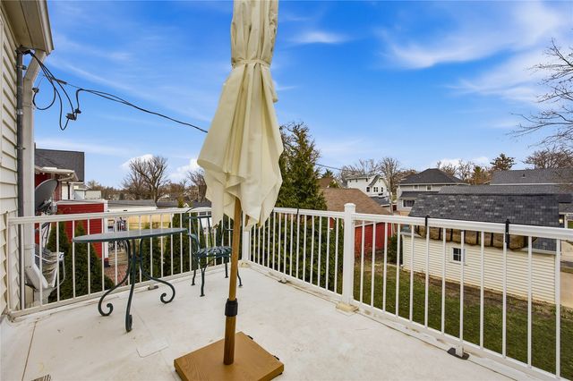 2432 4th Avenue SE, Cedar Rapids, IA 52403