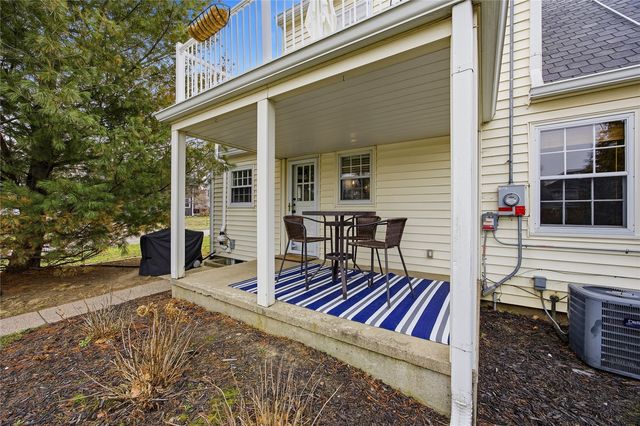 2432 4th Avenue SE, Cedar Rapids, IA 52403