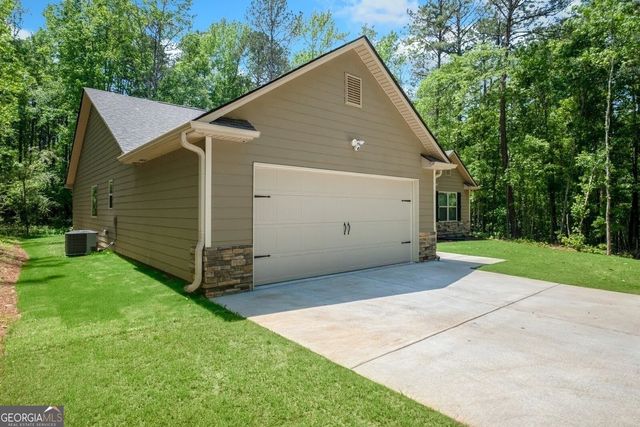 1925 Millard Farmer Road, Newnan, GA 30263