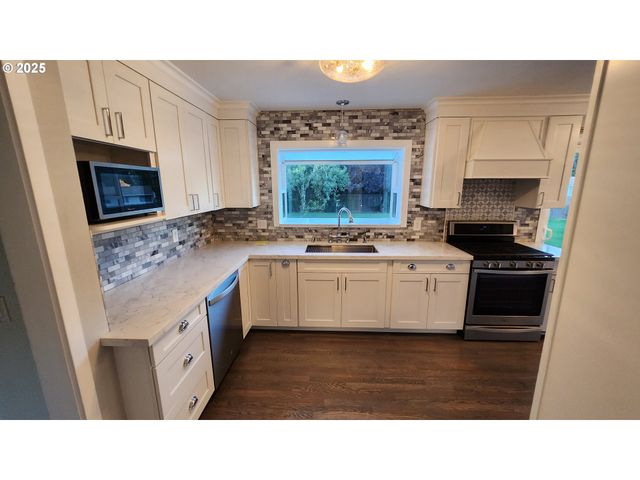 606 Nw 78TH St, Vancouver, WA 98665