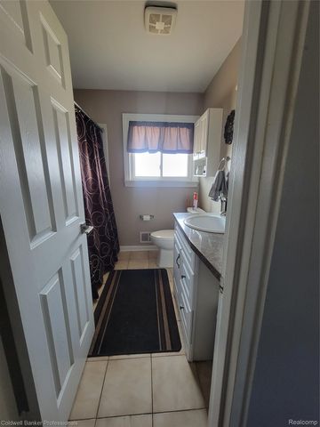 29718 Julius Boulevard, Westland, MI 48186