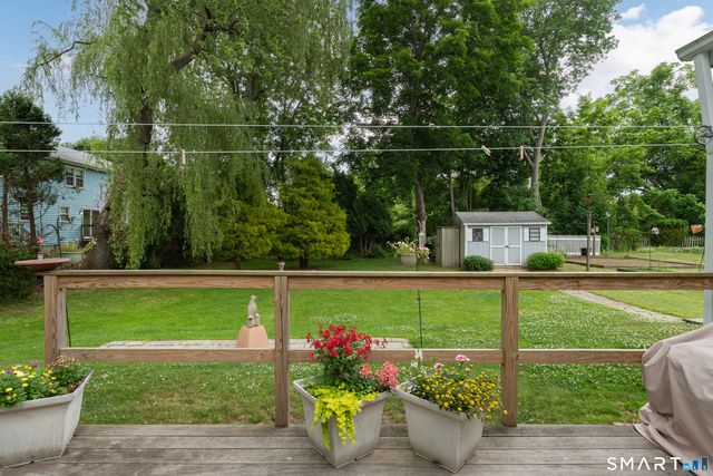 32 Summer Street, Guilford, CT 06437