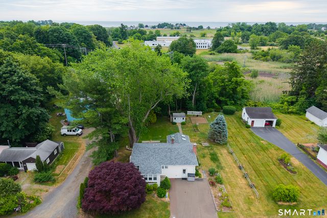 32 Summer Street, Guilford, CT 06437