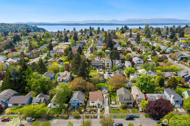 6531 27th Avenue NW, Seattle, WA 98117