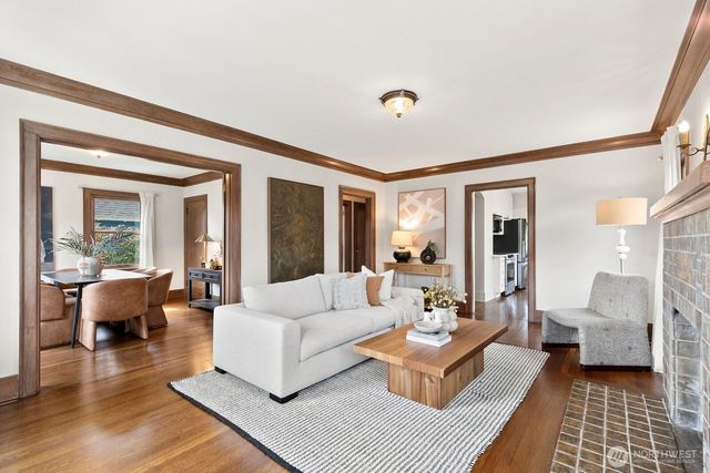 6531 27th Avenue NW, Seattle, WA 98117