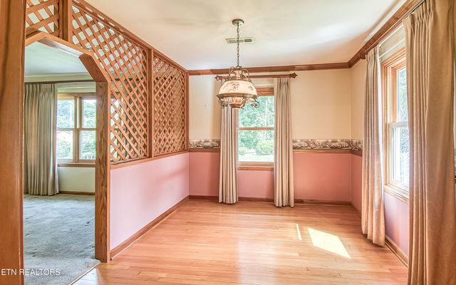 708 White Oak Drive, Knoxville, TN 37920