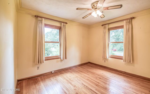 708 White Oak Drive, Knoxville, TN 37920