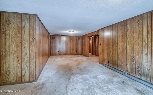 708 White Oak Drive, Knoxville, TN 37920