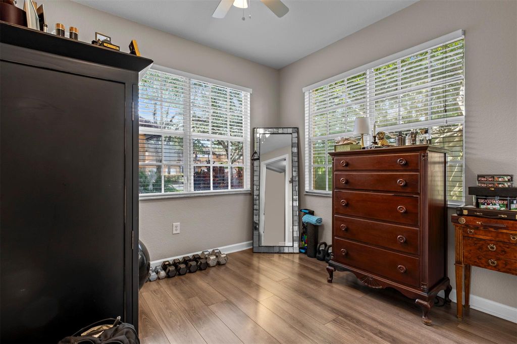 Image 30 of property listing at 8296 NW 128th Ln 8296, Parkland, FL 33076