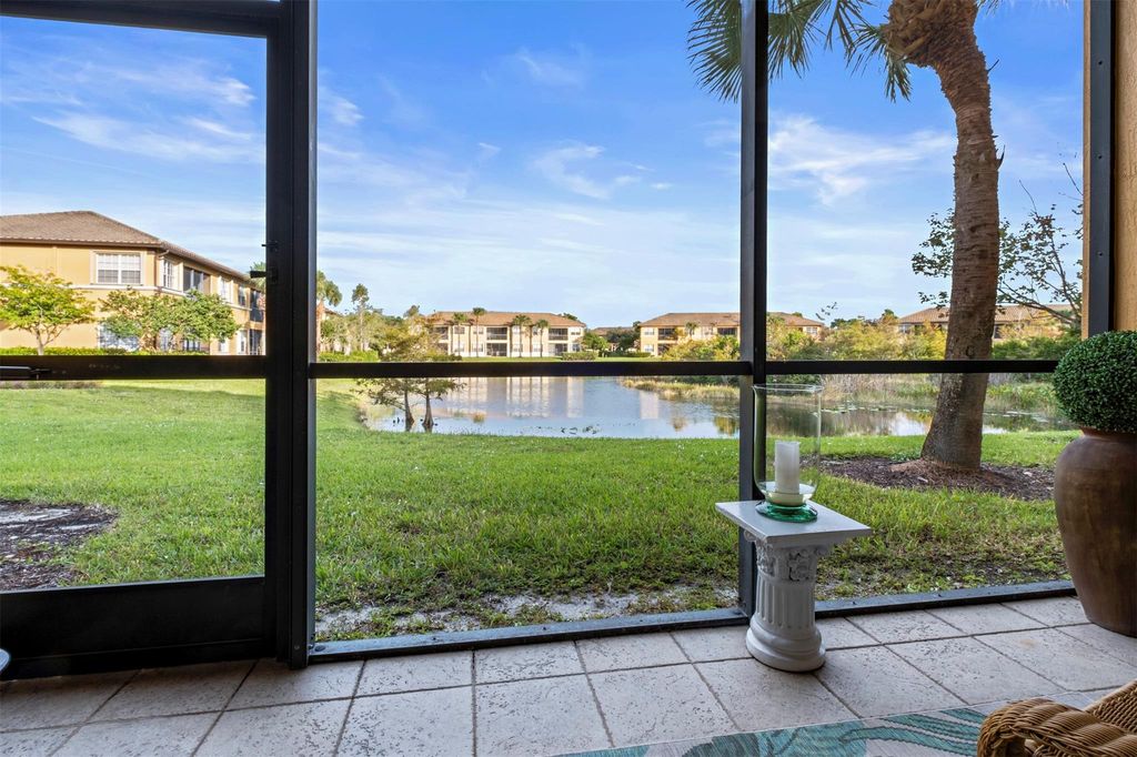 Image 34 of property listing at 8296 NW 128th Ln 8296, Parkland, FL 33076