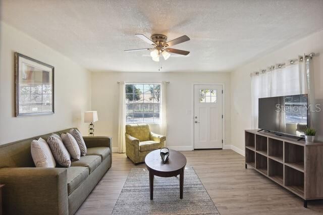813 W MAGNOLIA STREET, Kissimmee, FL 34741