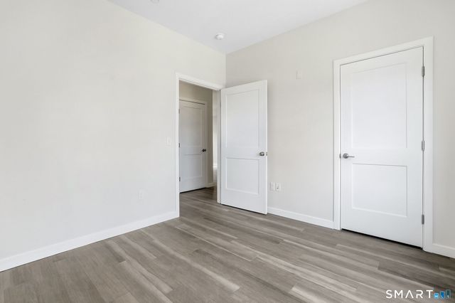 71 Connecticut Avenue 301, Norwalk, CT 06850