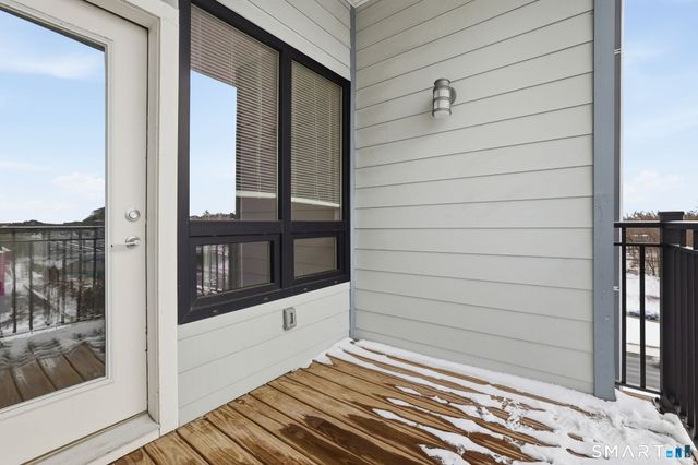 71 Connecticut Avenue 301, Norwalk, CT 06850