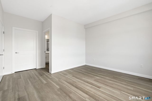 71 Connecticut Avenue 301, Norwalk, CT 06850