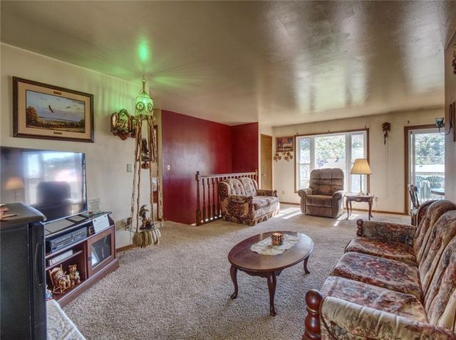 12825 Thomas Street, Osseo, WI 54758