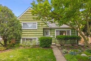 3637 Vernon Avenue, Brookfield, IL 60513