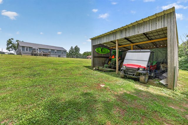 2237 Cold Springs Rd, Lafayette, TN 37083