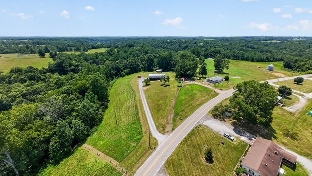 2237 Cold Springs Rd, Lafayette, TN 37083
