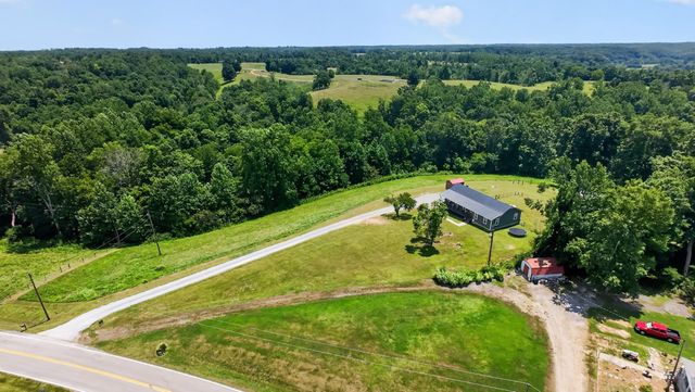 2237 Cold Springs Rd, Lafayette, TN 37083