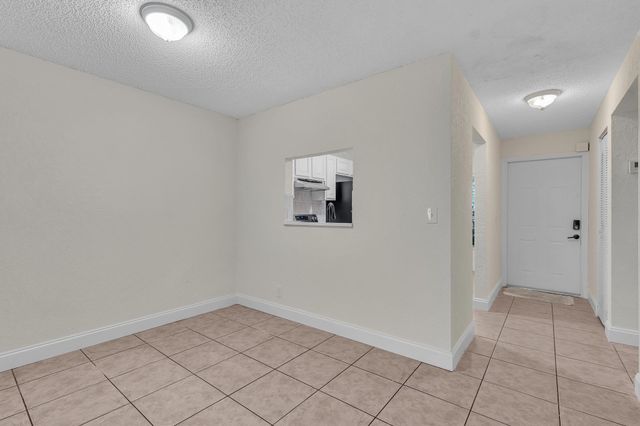 2510 Riverside Drive 2510, Coral Springs, FL 33065