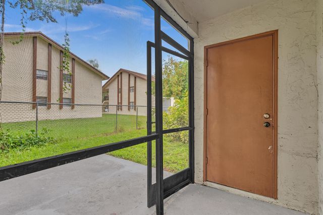 2510 Riverside Drive 2510, Coral Springs, FL 33065