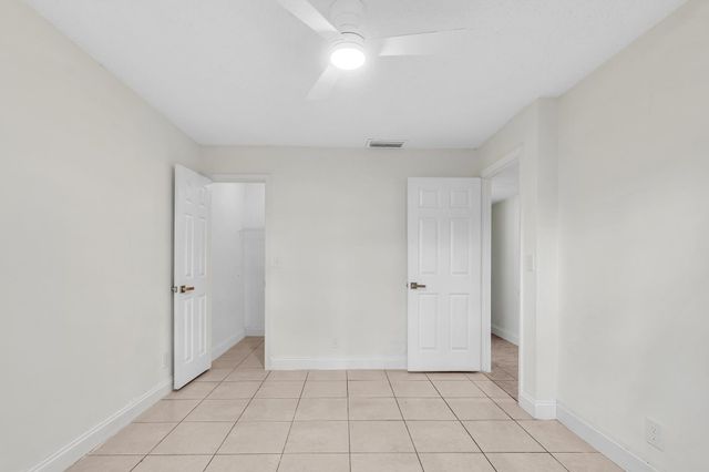 2510 Riverside Drive 2510, Coral Springs, FL 33065