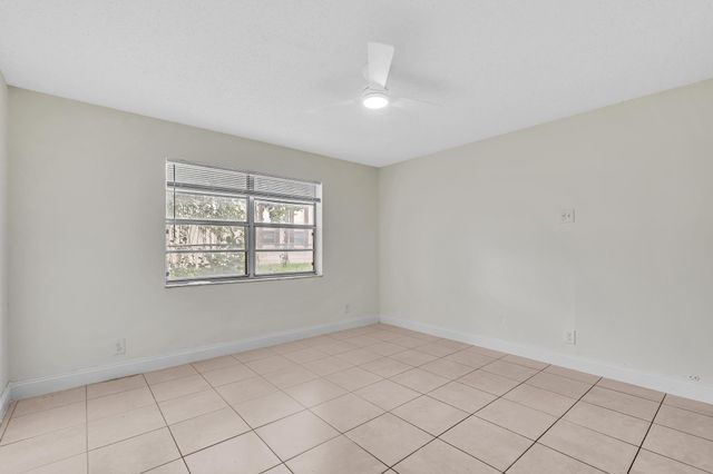 2510 Riverside Drive 2510, Coral Springs, FL 33065