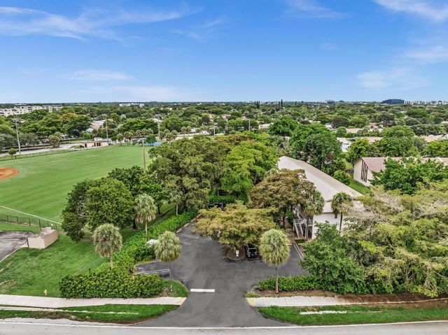 2510 Riverside Drive 2510, Coral Springs, FL 33065