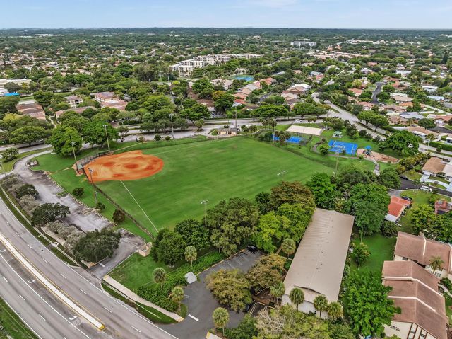 2510 Riverside Drive 2510, Coral Springs, FL 33065