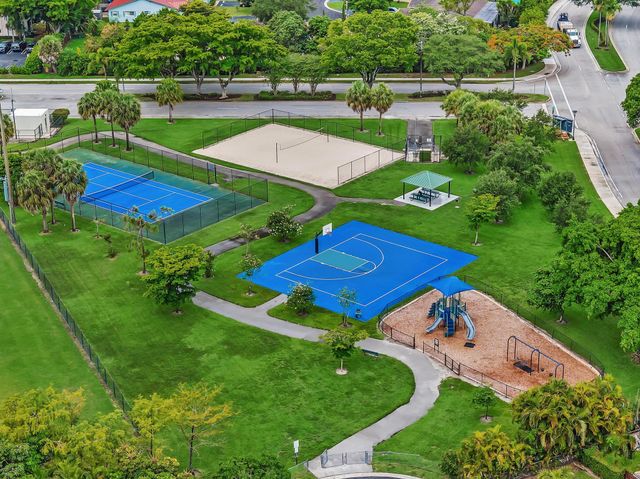 2510 Riverside Drive 2510, Coral Springs, FL 33065