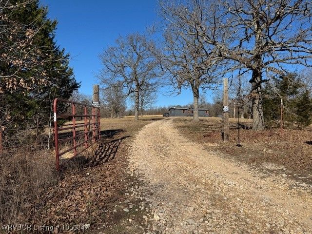 13843 E 586, Rose, OK 74364