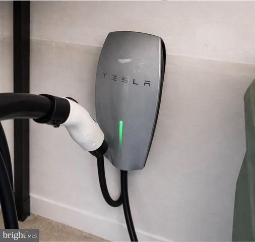 2015 MARGRAVE AVE, Fallston, MD 21047